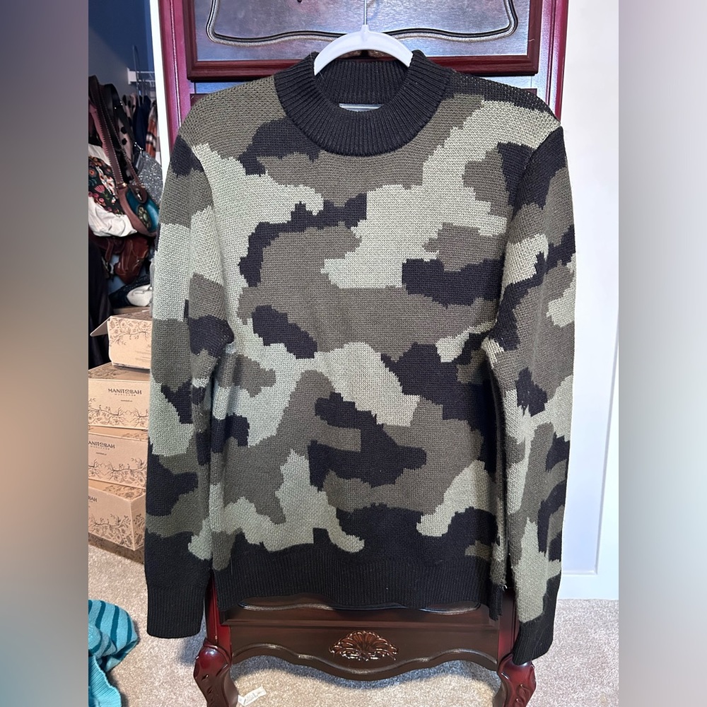 Paisley and Gray Wool Blend Camouflage Sweater Men’s Size Large